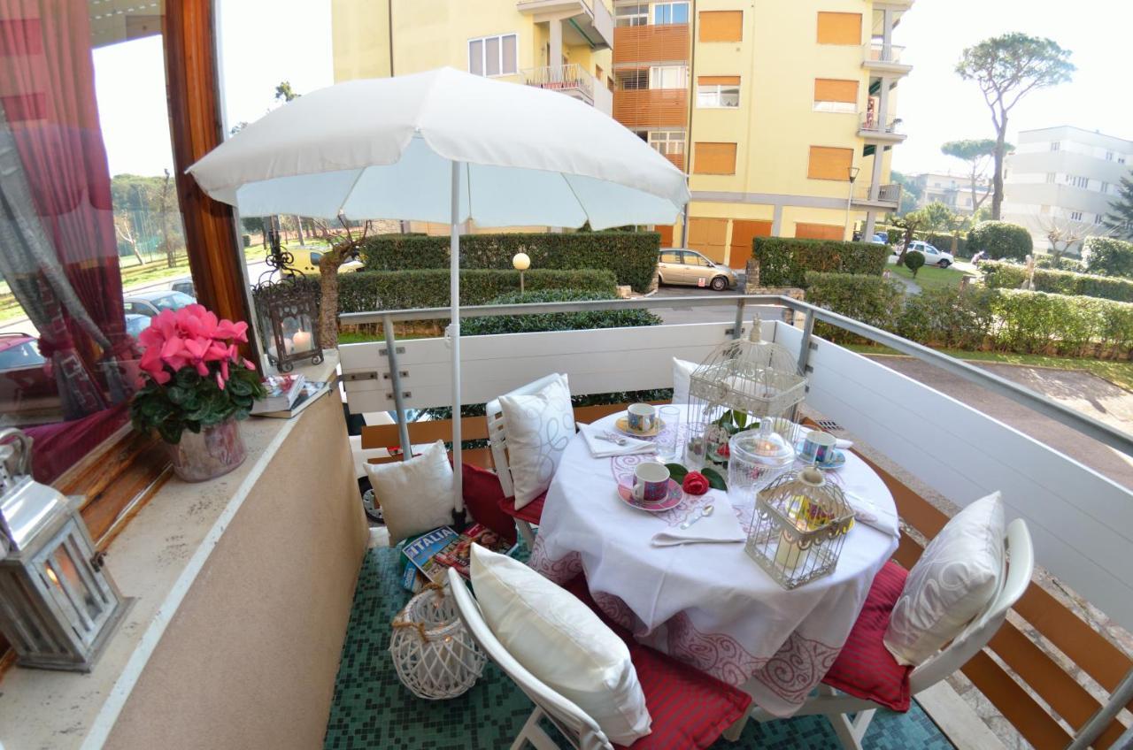 Ferienwohnung Carnevale Viareggio Exterior foto