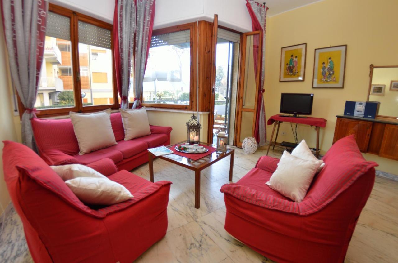 Ferienwohnung Carnevale Viareggio Exterior foto